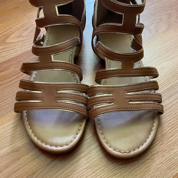 ⭐️3/$25⭐️ SO Tan Leather Gladiator Sandals | Women’s Size 9 - Picture 4 of 6